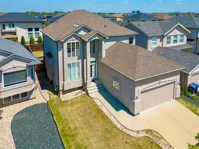 House for sale in East St. Paul, Manitoba