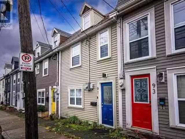 House for sale in Foxtrap, Newfoundland And Labrador