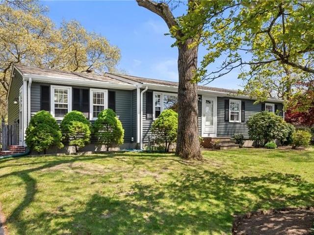 House for sale in Warwick, Rhode Island