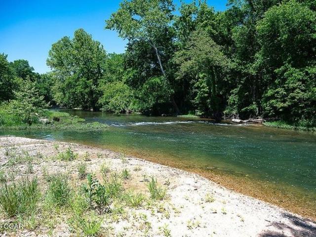 House for sale in Anderson, Missouri
