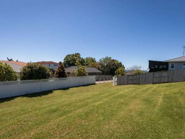Land for sale in Athenree, Bay Of Plenty