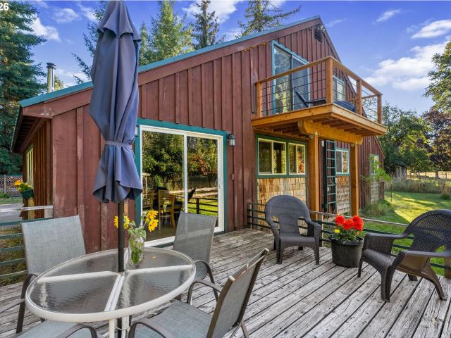 House for sale in Trout Lake, Klickitat County