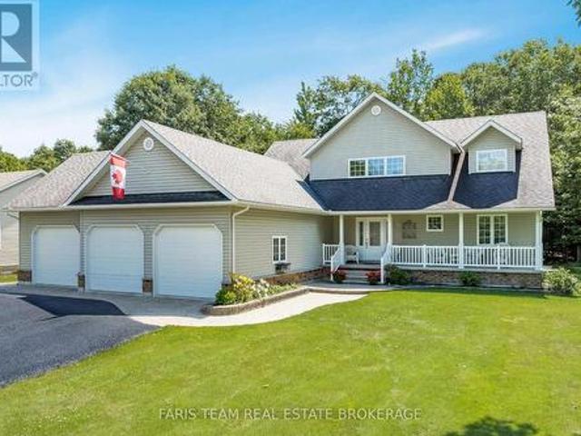 House for sale in Tiny, Ontario