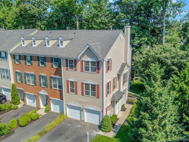 Condo for sale in Nanuet, Rockland County