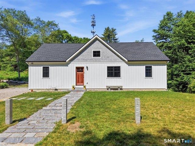 House for sale in Waterford, Connecticut