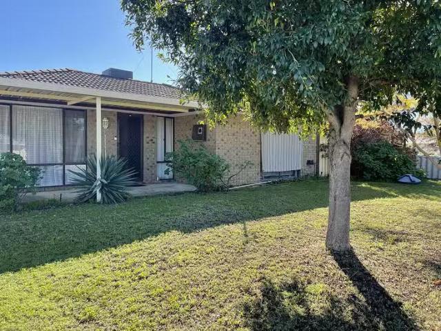 House for rent in Greenfields