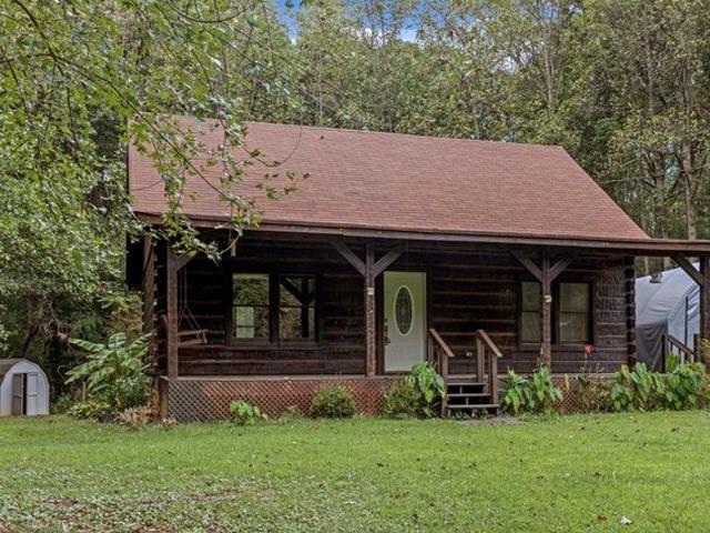 House for sale in White, Bartow County