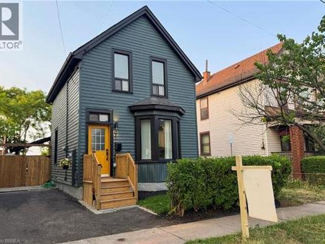 House for sale in Ancaster, Ontario