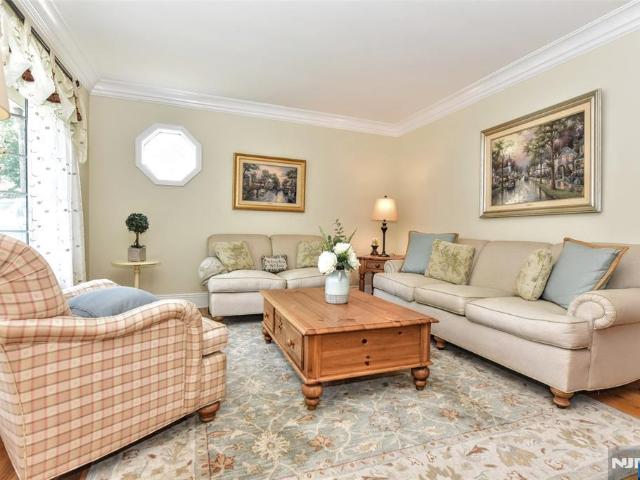 House for sale in Waldwick, New Jersey