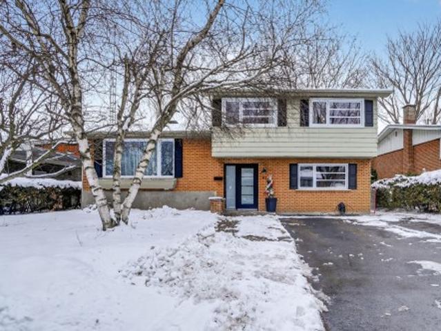 House for sale in Roussillon, Quebec