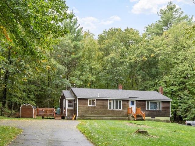 House for sale in Georgetown, Essex County