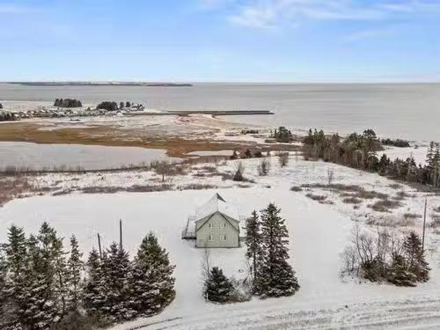 House for sale in Prince Edward Island
