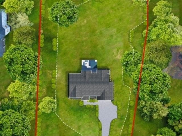 House for sale in Hillsdale