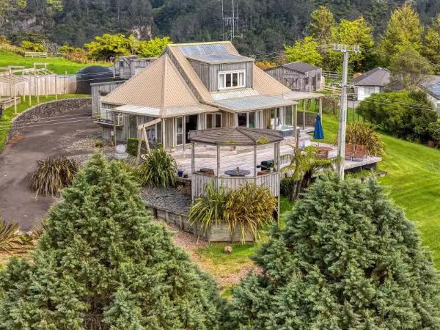 House for sale in Bay Of Plenty