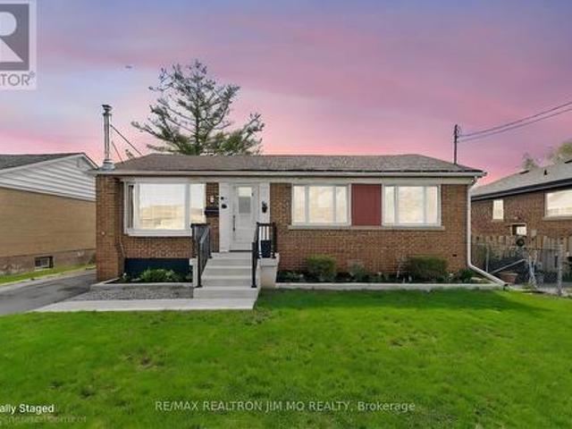 House for rent in Ancaster, Ontario