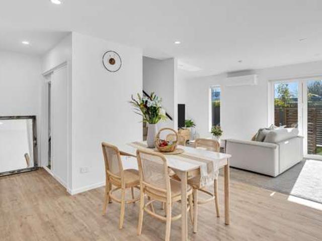 House for rent in Heathcote, Canterbury