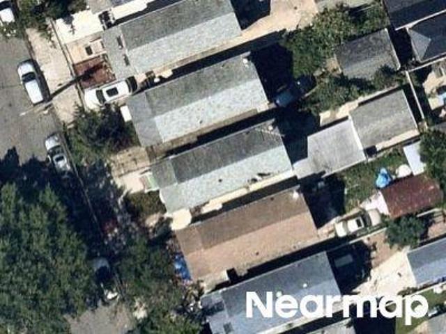 House for sale in Ozone Park, New York