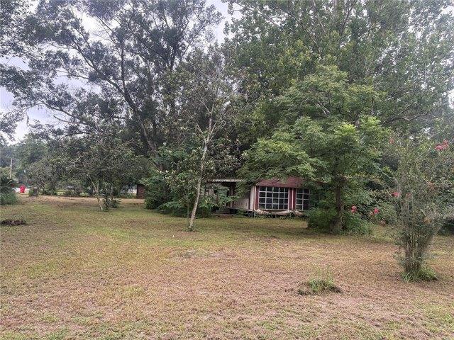 House for sale in Oxford, Florida
