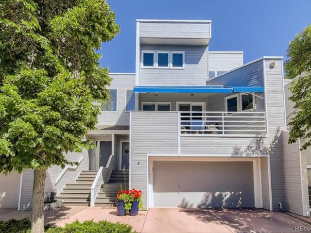 Townhouse for sale in Denver, Colorado