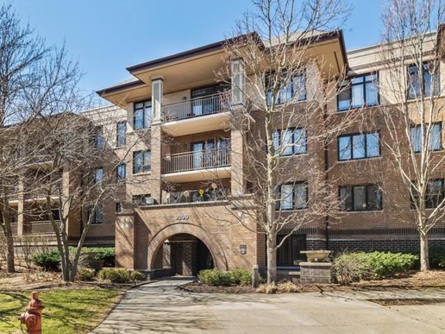 Condo for sale in Evanston, Illinois