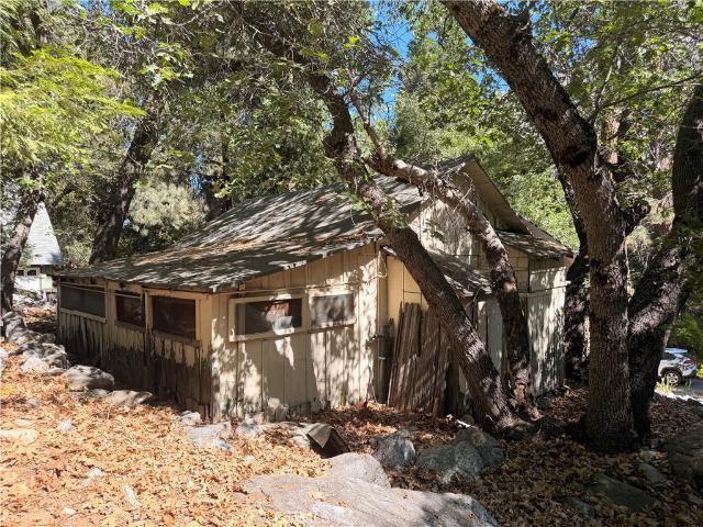 House for sale in Forest Falls, California