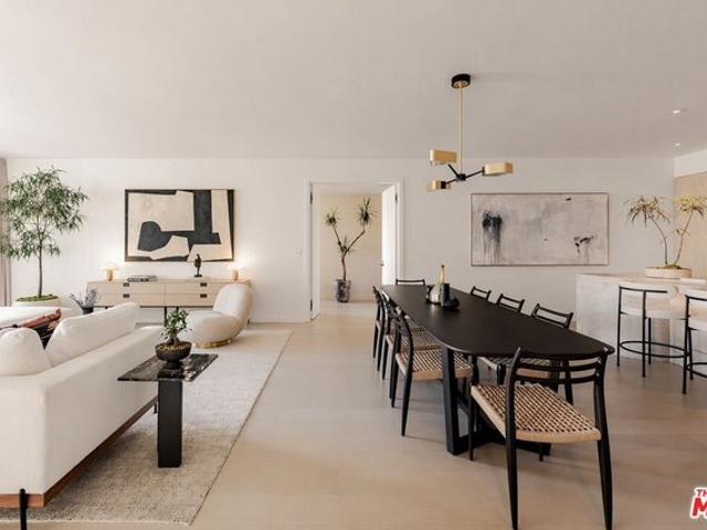 Condo for sale in Beverly Hills, California