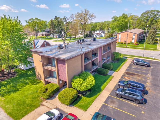 Commercial for sale in Highland, Indiana