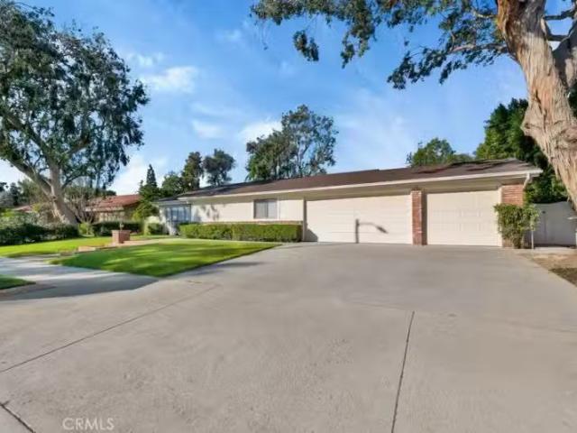 House for rent in Pomona, Northridge East Neighborhood Council District