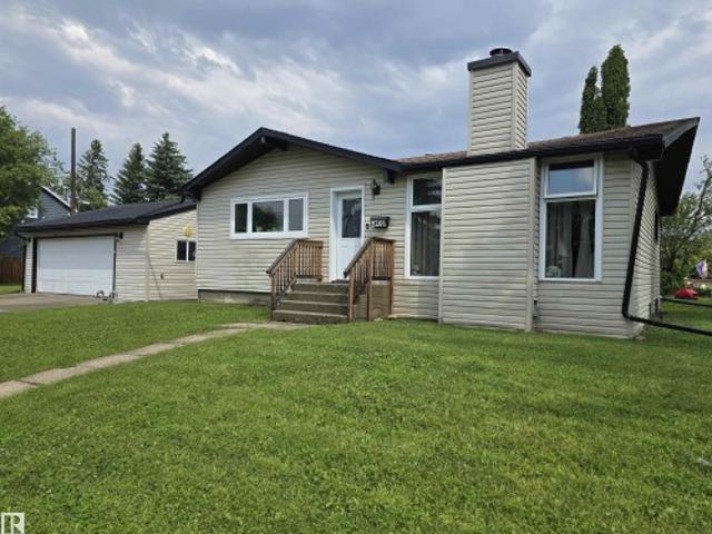 House for sale in Wedgewood, Alberta