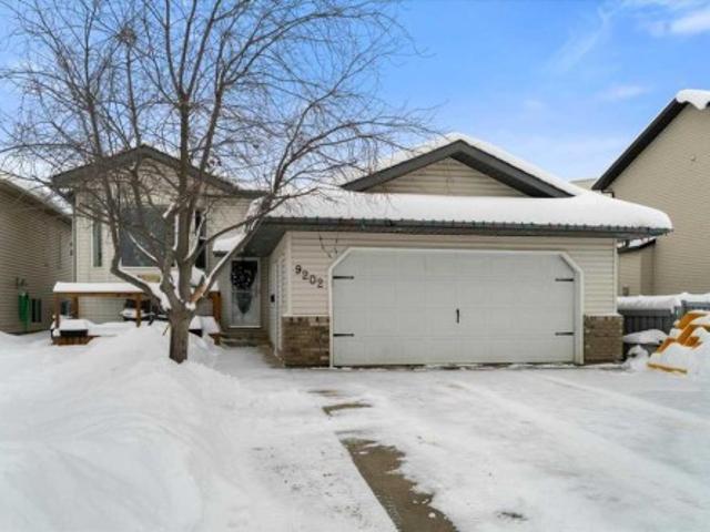 House for sale in Grande Prairie, Alberta