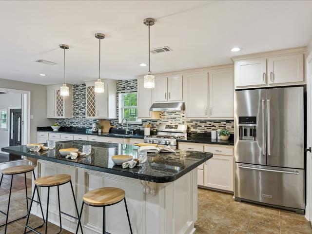 House for sale in Liverpool, Texas
