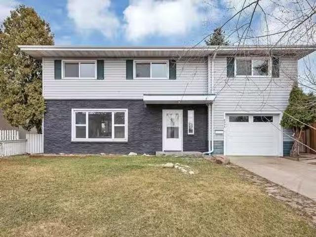 House for sale in Wedgewood, Alberta