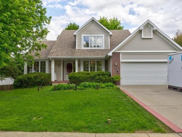 House for sale in Johnston, Iowa