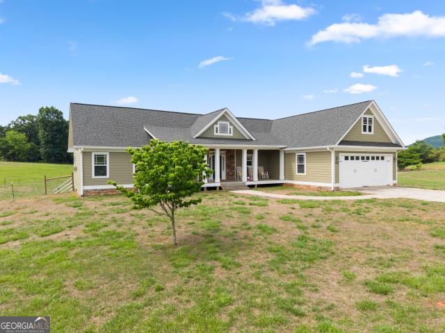 House for sale in Lula, Georgia