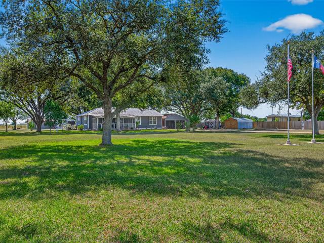 House for sale in East Bernard