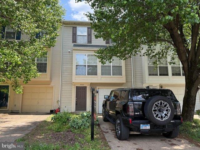 Townhouse for sale in Virginia