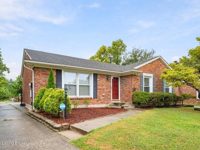 House for sale in Jeffersontown, Kentucky