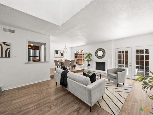 Townhouse for sale in Dallas