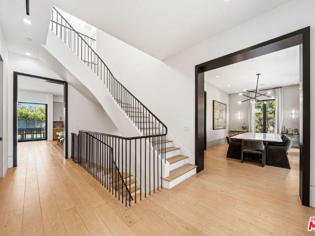 Property for rent in Canoga Park, California