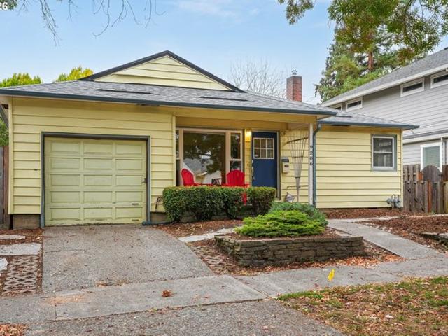 House for sale in Portsmouth, Portland