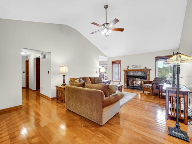 House for sale in Crown Point, Lake County