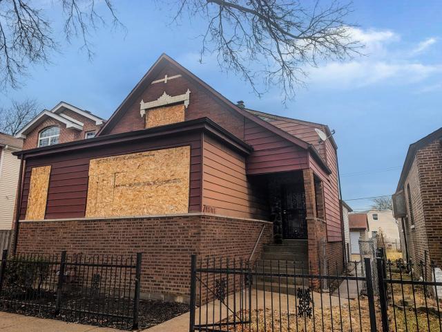 House for sale in Chicago Park, Illinois