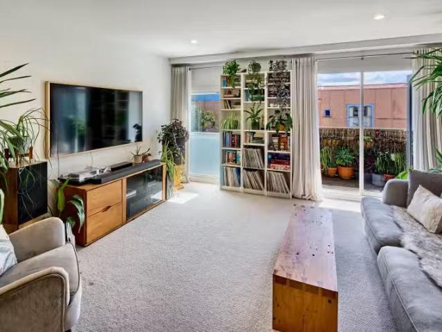 House for sale in Days Bay, Wellington