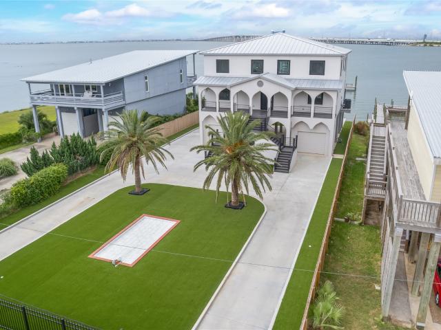 House for sale in Galveston