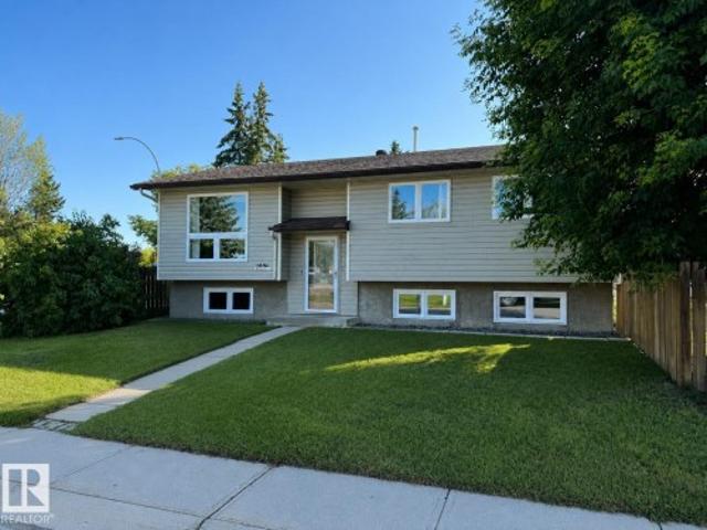 House for sale in Fort Saskatchewan, Alberta