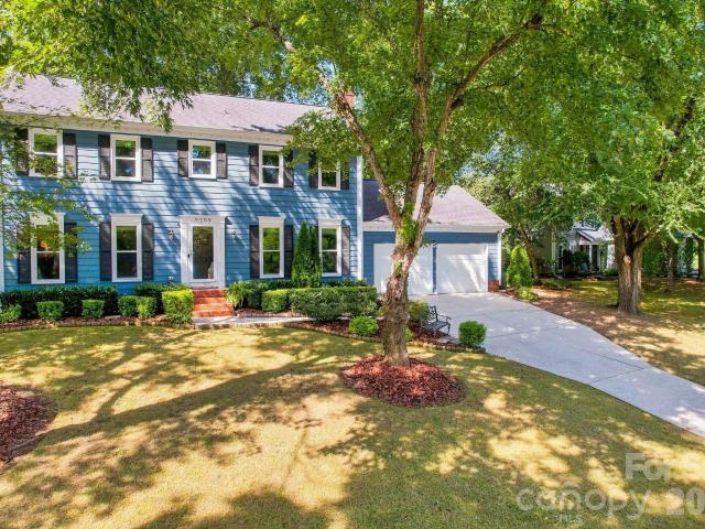 House for sale in Mecklenburg, North Carolina