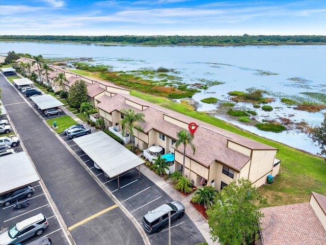 Townhouse for sale in Seminole, Florida