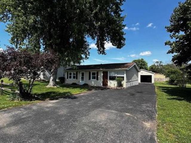 House for sale in Colona, Illinois