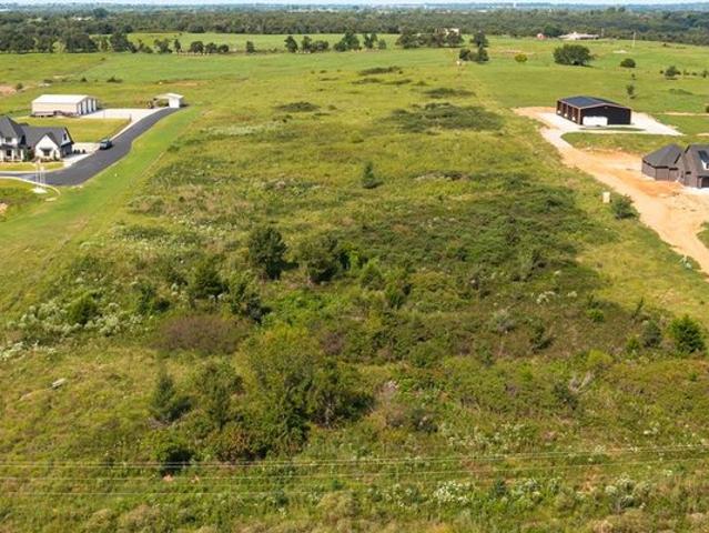 Land for sale in Norman, Oklahoma