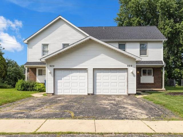 House for sale in Aurora, Illinois